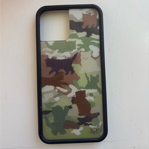 Wildflower Camouflage Cat Phone Case